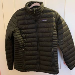 Women’s Patagonia down sweater jacket
